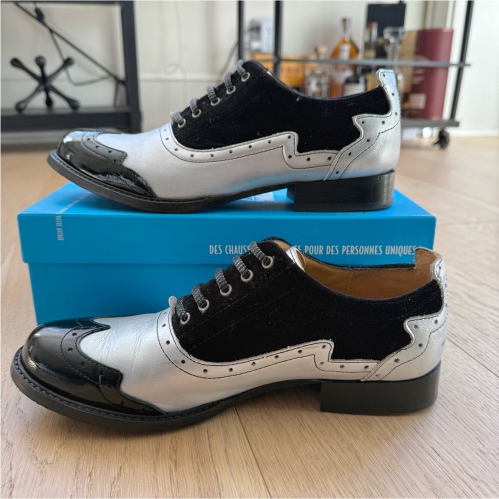 John Fluevog Biblio Cole Lace-up Wingtip Brogues Size 9.5 - Picture 6 of 13